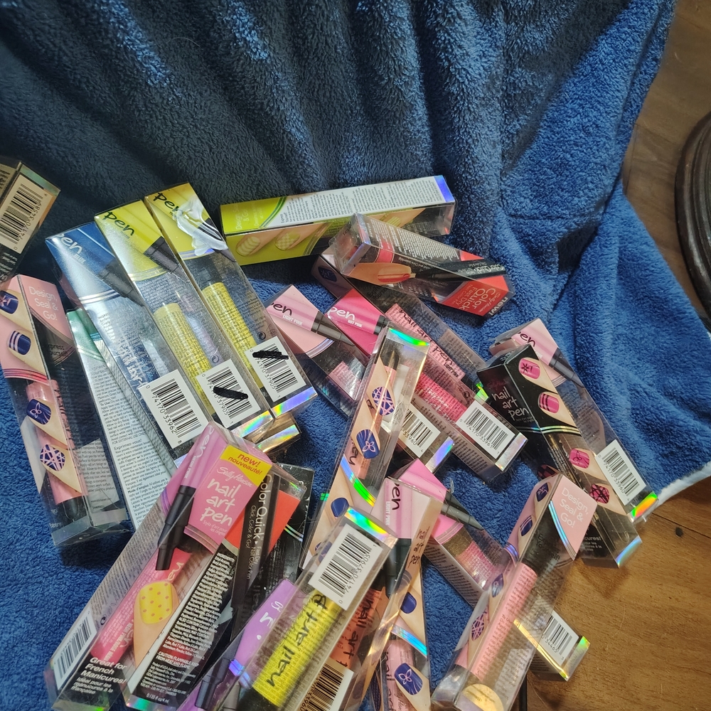 Assorted Nail Art Pens